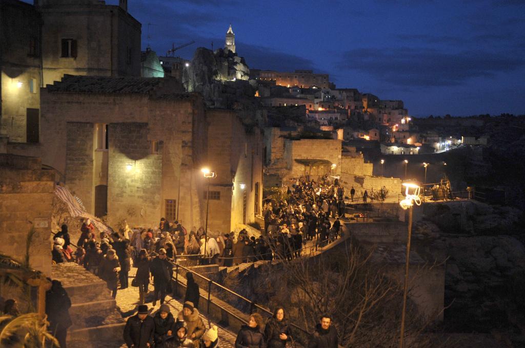 B&B "Lo Straniero" Matera Exterior foto